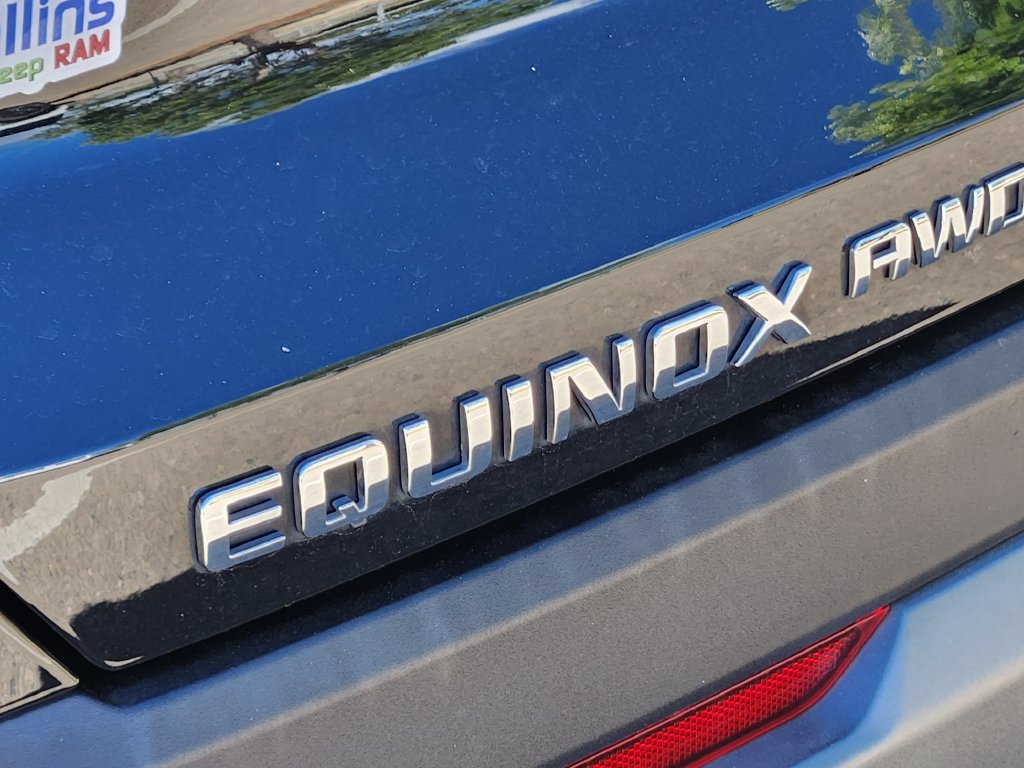 Used 2025 Chevrolet Equinox LT AWD/4WD image 13