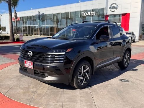 New 2026 Nissan Kicks SV image 4