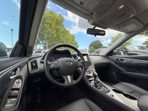 Used 2015 INFINITI Q50 AWD w/ Moonroof Package image 28