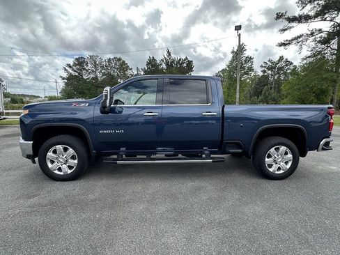 Used 2020 Chevrolet Silverado 2500 LTZ w/ LTZ Plus Package image 8
