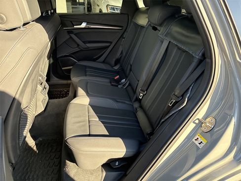 Used 2021 Audi SQ5 Premium Plus w/ Premium Plus Package image 27