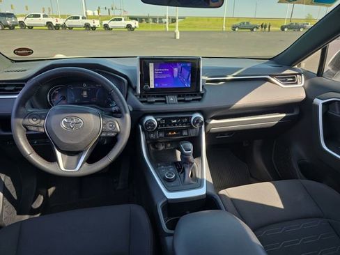 Used 2024 Toyota RAV4 SE w/ Weather & Moonroof Package AWD/4WD image 15