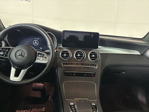 Used 2022 Mercedes-Benz GLC 300 GLC 300 w/ Premium Package Lite image 21