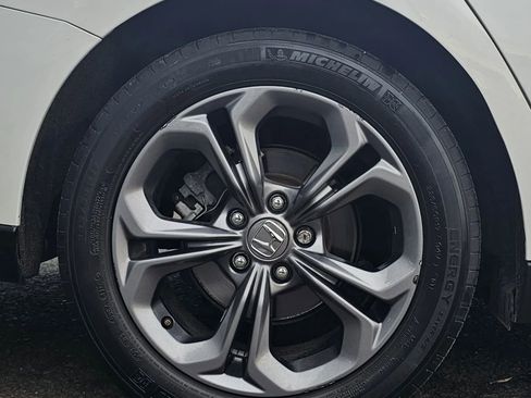 Used 2023 Honda Accord EX image 6