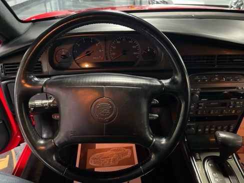 Used 2002 Cadillac Eldorado Collector's Edition image 26