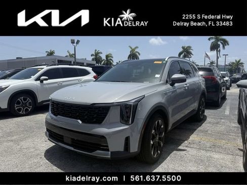 Used 2026 Kia Sorento EX w/ EX Premium Package FWD image 9