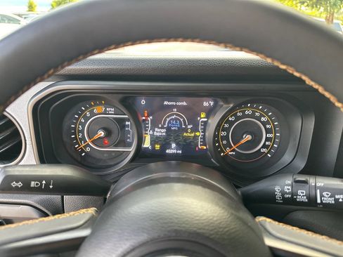 Used 2024 Jeep Wrangler Unlimited Sport AWD/4WD image 21