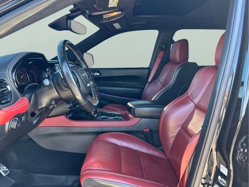 Certified 2023 Dodge Durango SRT AWD/4WD image 9