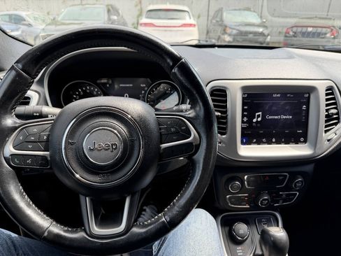Used 2021 Jeep Compass Latitude AWD/4WD image 15