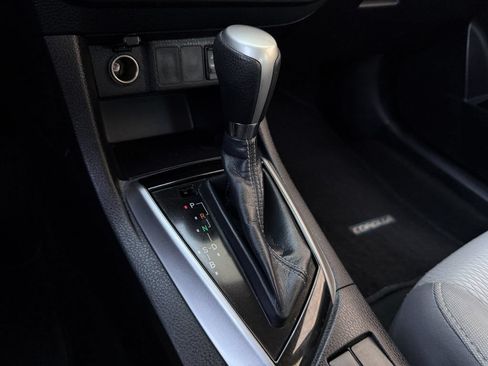 Used 2016 Toyota Corolla FWD image 19