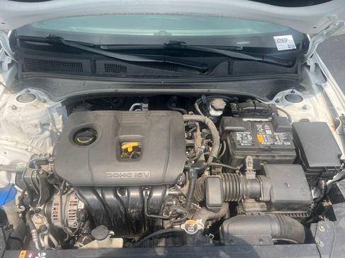 Used 2023 Kia Forte GT-Line w/ GT-Line Premium Package FWD image 16