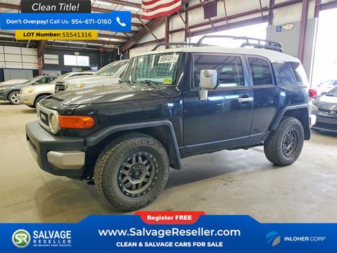 Used 2007 Toyota FJ Cruiser 4WD image 1