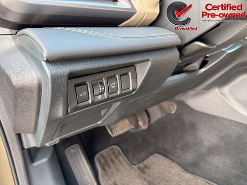 Used 2022 Subaru Outback Limited AWD/4WD image 46