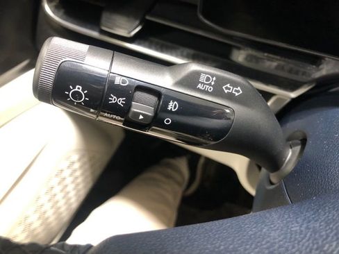 New 2026 Kia Carnival SX image 24