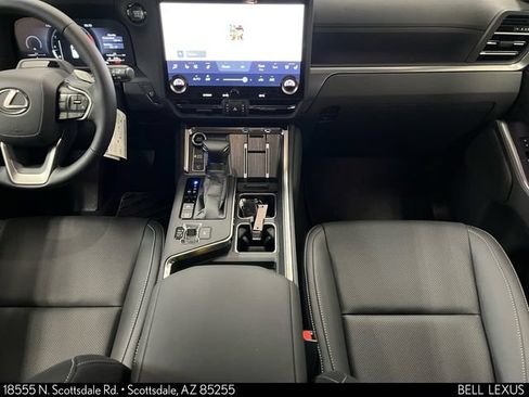 Used 2026 Lexus GX 550 w/ Cold Area Package AWD/4WD image 16