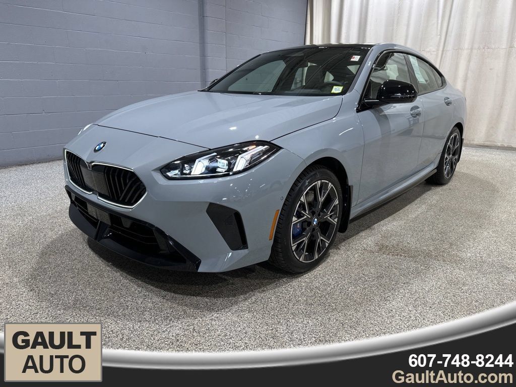 Used 2026 BMW 228i xDrive w/ Technology Package AWD/4WD image 4