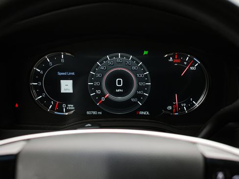 Used 2020 Cadillac Escalade 4WD image 20