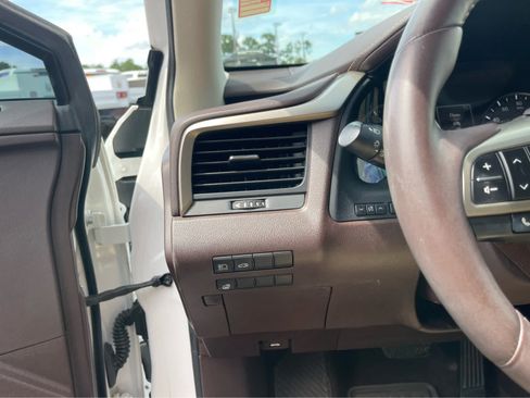 Used 2017 Lexus RX 350 AWD image 14