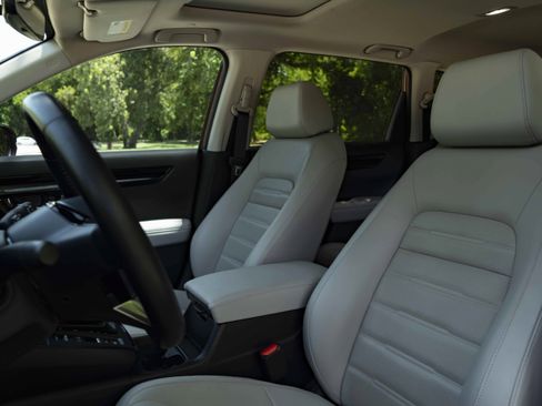 Used 2025 Honda CR-V EX-L image 17