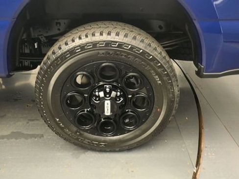 New 2026 Ford F250 4x4 Crew Cab Super Duty image 9