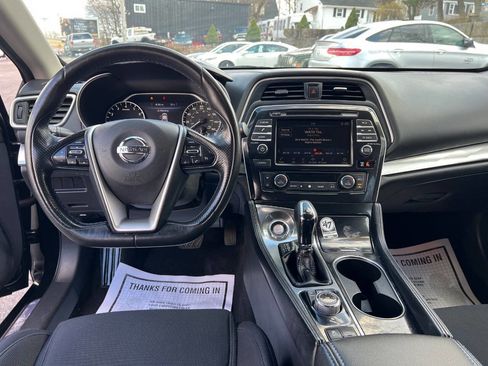 Used 2019 Nissan Maxima 3.5 S w/ Floor Mat Group image 21