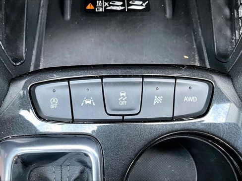 Used 2024 Chevrolet TrailBlazer LT w/ Convenience Package AWD/4WD image 35