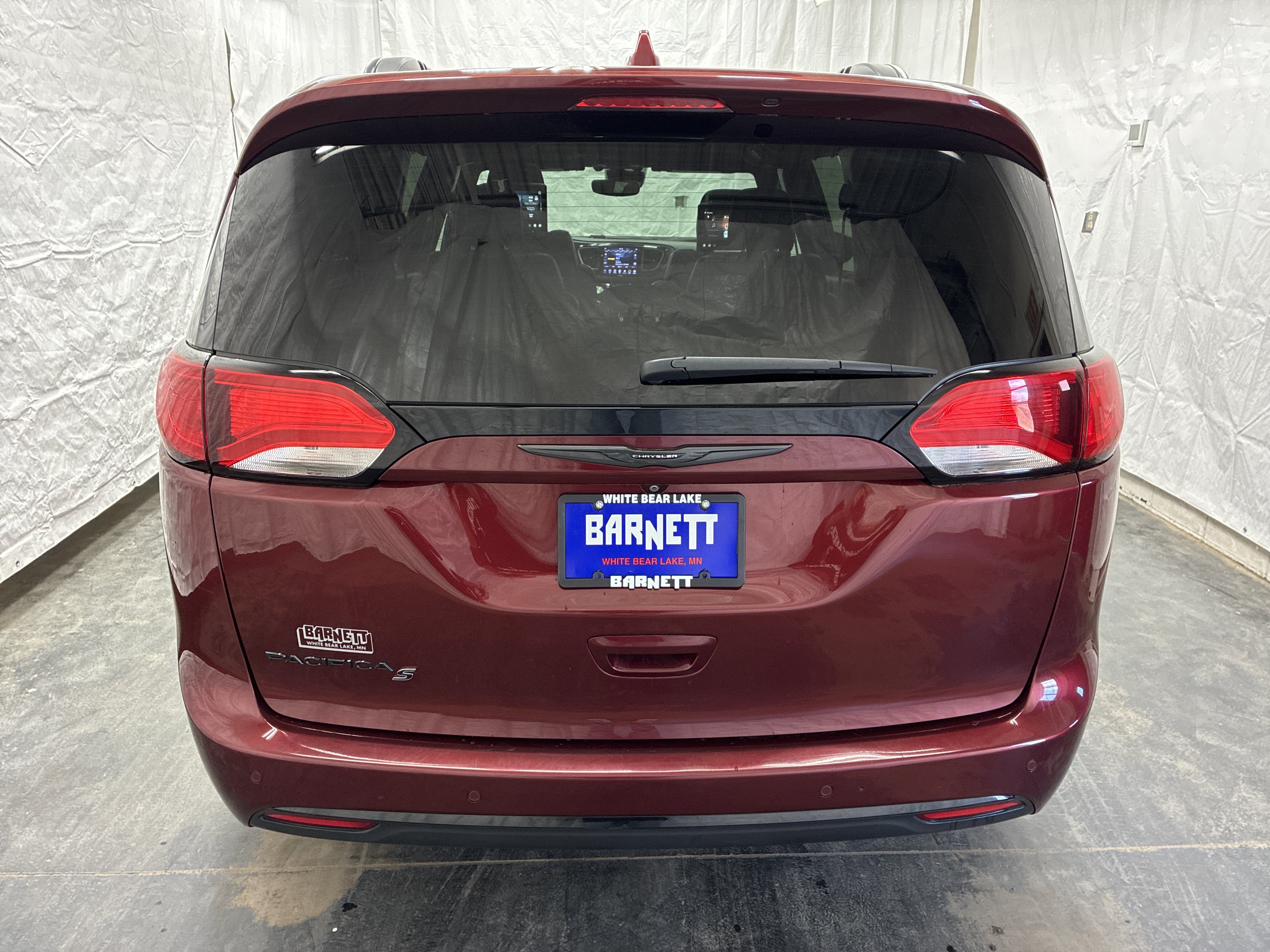 Used 2020 Chrysler Pacifica Touring-L Plus w/ Advanced Safetytec Group FWD image 7