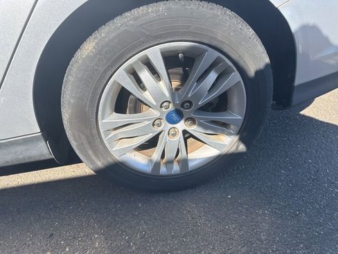 Used 2012 Ford Focus SEL image 7