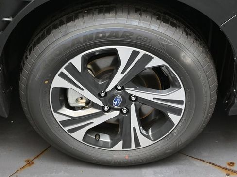New 2026 Subaru Crosstrek 2.5i Premium AWD/4WD image 10