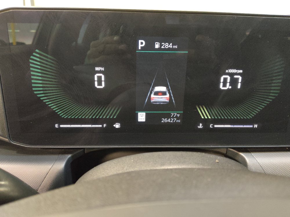 Used 2025 Kia K4 FWD image 23