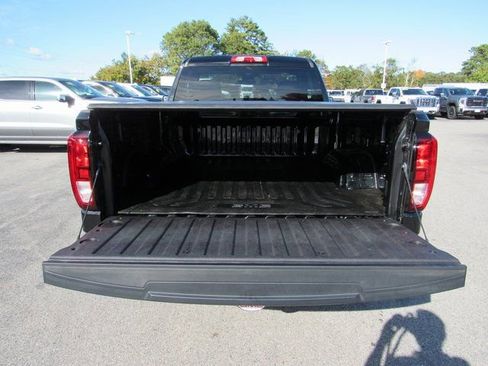 Used 2024 GMC Sierra 1500 Pro w/ Pro Value Package image 21