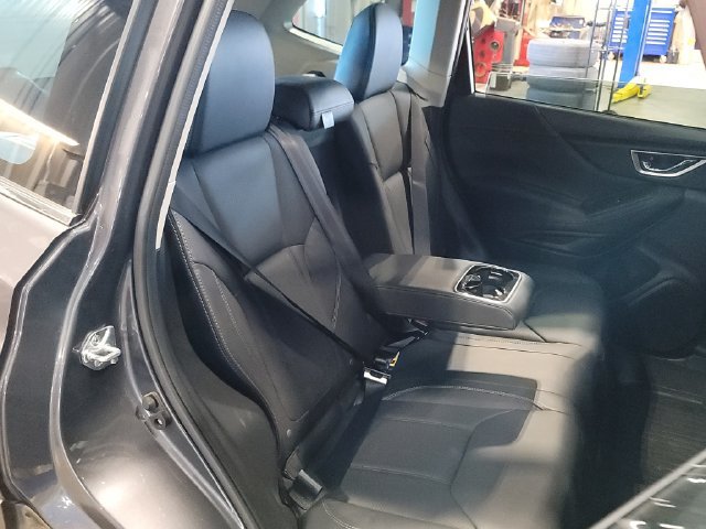 Used 2023 Subaru Forester Touring AWD/4WD image 22