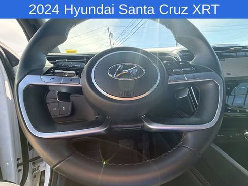Used 2024 Hyundai Santa Cruz XRT AWD/4WD image 25