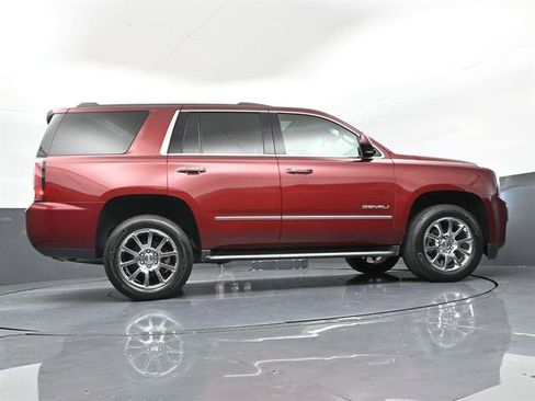 Used 2018 GMC Yukon Denali w/ Open Road Package RWD image 42