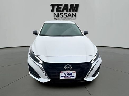 Certified 2025 Nissan Altima 2.5 S FWD image 23
