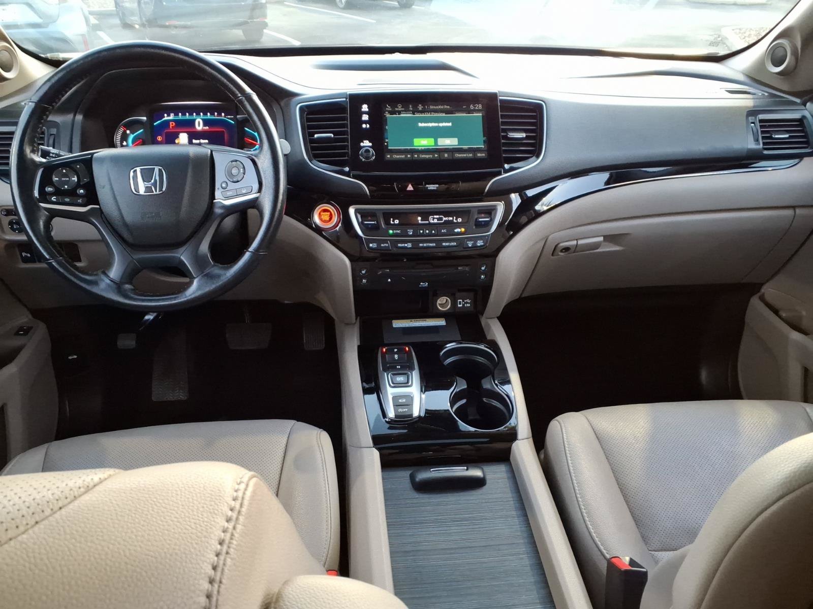 Used 2022 Honda Pilot Elite image 11