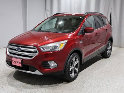Used 2017 Ford Escape SE w/ SE Leather Comfort Package image 5