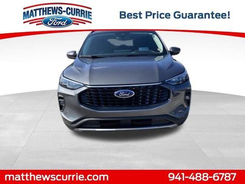 New 2025 Ford Escape SE w/ PHEV Premium Package image 8