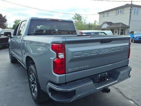 Used 2023 Chevrolet Silverado 1500 LT AWD/4WD image 2
