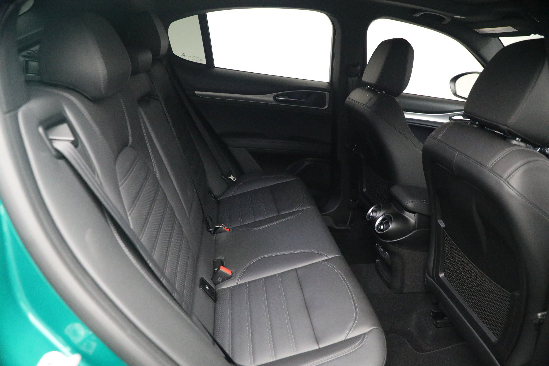 New 2026 Alfa Romeo Stelvio Sprint AWD/4WD image 17