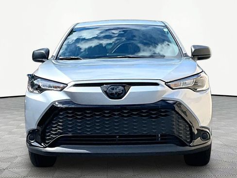 Used 2023 Toyota Corolla Cross AWD Hybrid image 4