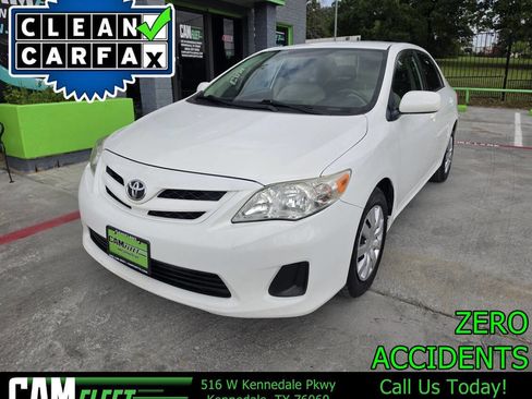 Used 2011 Toyota Corolla LE FWD image 1