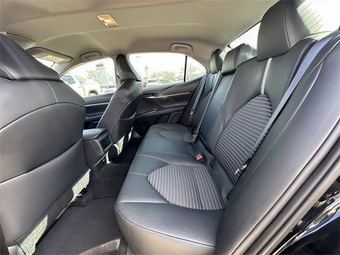 Certified 2023 Toyota Camry SE w/ Convenience Package image 28