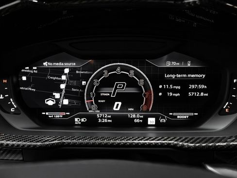 Used 2023 Lamborghini Urus Performante image 10