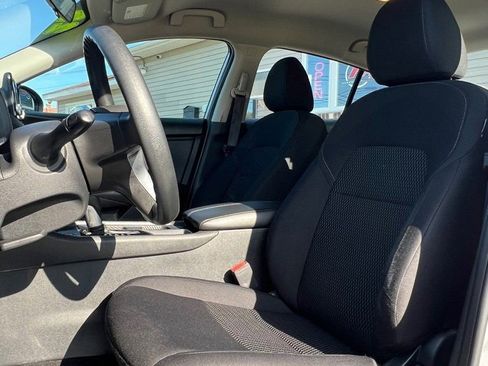 Used 2023 Nissan Sentra S image 10