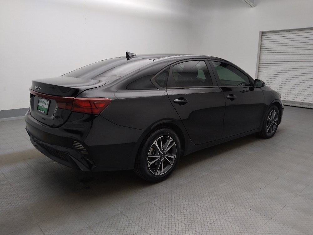 Used 2022 Kia Forte LXS w/ LXS Technology Package FWD image 10