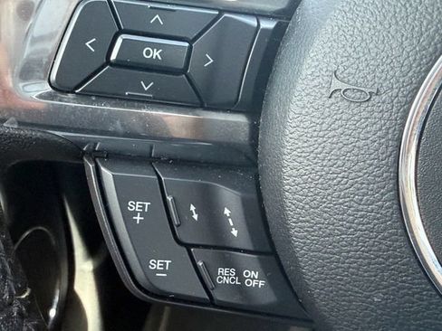 Used 2016 Ford Mustang GT Premium w/ Equipment Group 401A RWD image 23