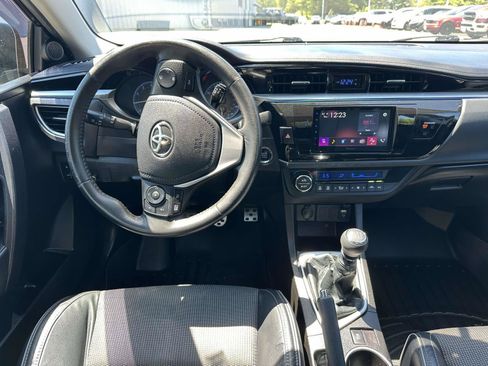 Used 2015 Toyota Corolla S FWD image 10