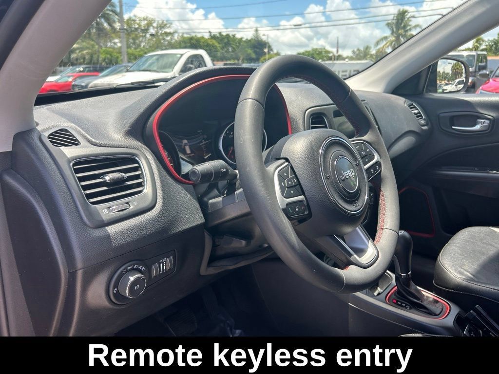 Certified 2021 Jeep Compass Trailhawk AWD/4WD image 11