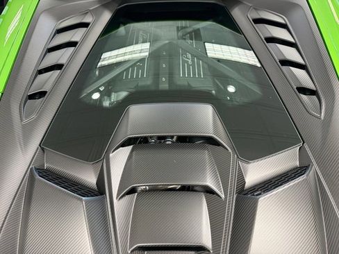 Used 2023 Lamborghini Huracan Tecnica image 17